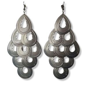 𝅺SILVER Chandelier Earrings